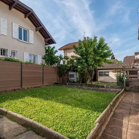 Ideally Located Furnished Townhouse With 3 Bedrooms Parking & Garden Annecy Eksteriør billede