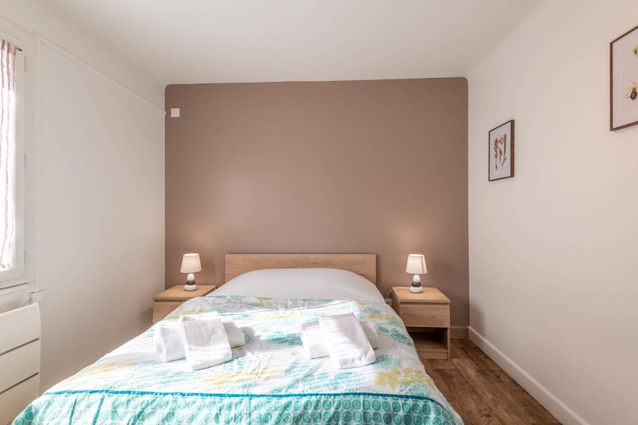 Ideally Located Furnished Townhouse With 3 Bedrooms Parking & Garden Annecy Eksteriør billede