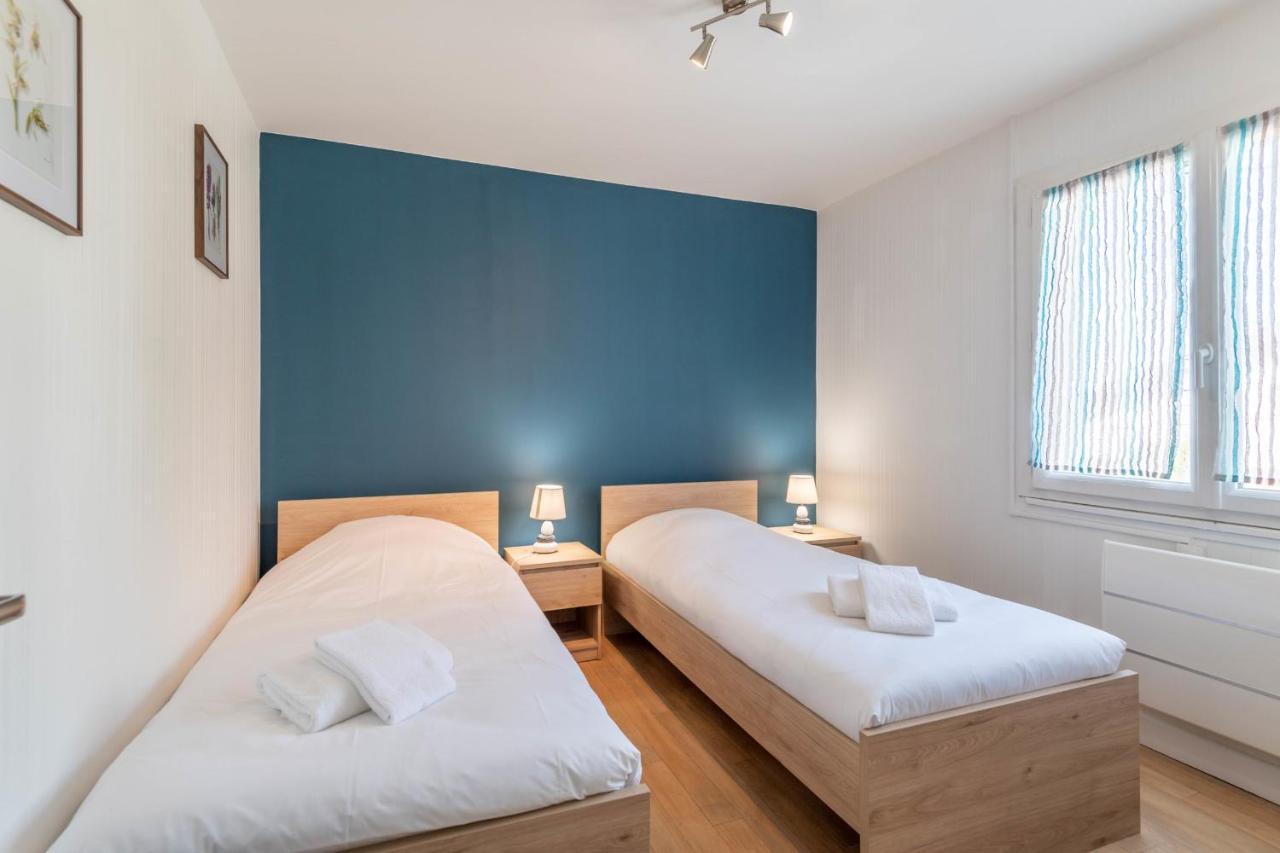 Ideally Located Furnished Townhouse With 3 Bedrooms Parking & Garden Annecy Eksteriør billede